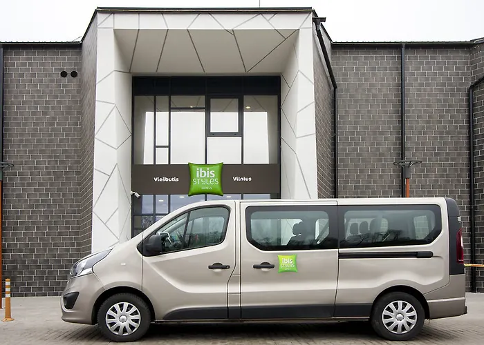 ホテル Ibis Styles 3*