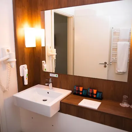 Ibis Styles Hotel 3*