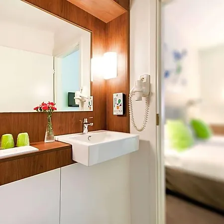 Ibis Styles 호텔