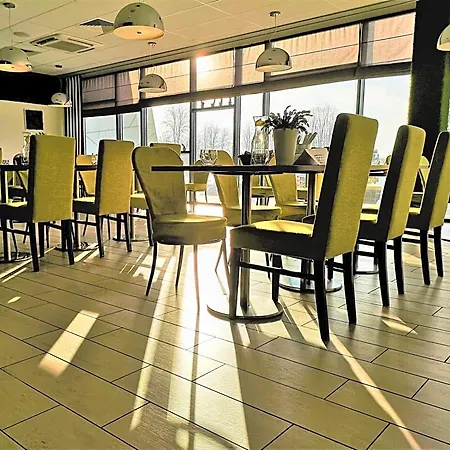 Ibis Styles 3*