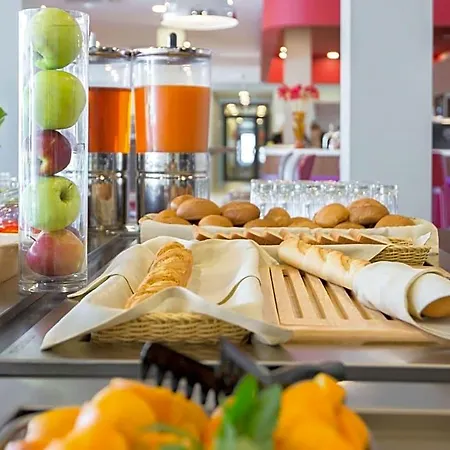 Ibis Styles 3*