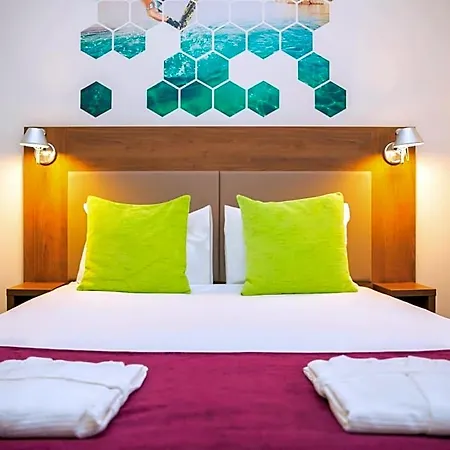 Ibis Styles 3*